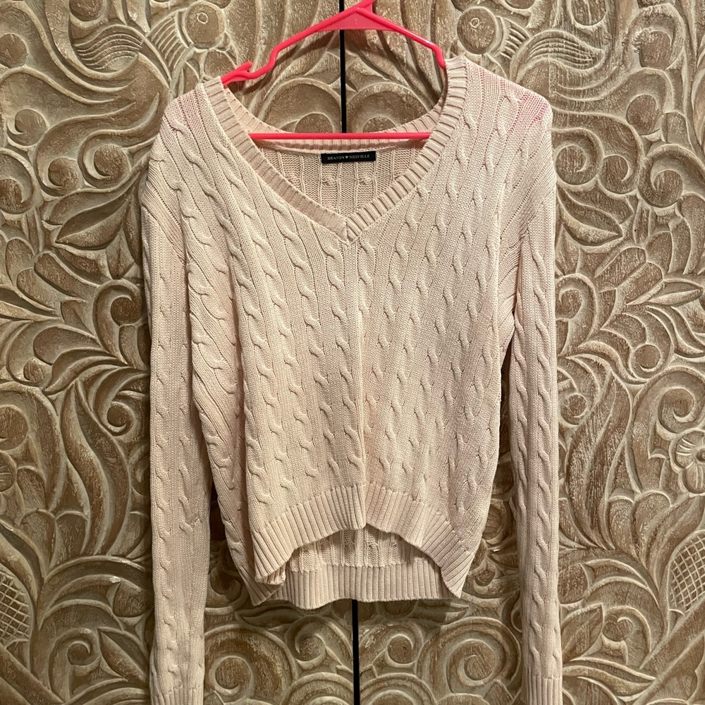 BRANDY MELVILLE SWEATER